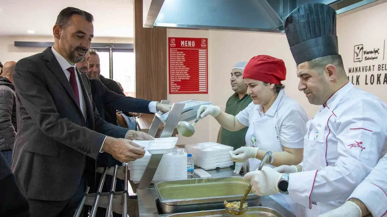 Manavgat Belediyesi 2. Halk Lokantası açıldı: Öğrencilere ve dar gelirlilere uygun yemek hizmeti