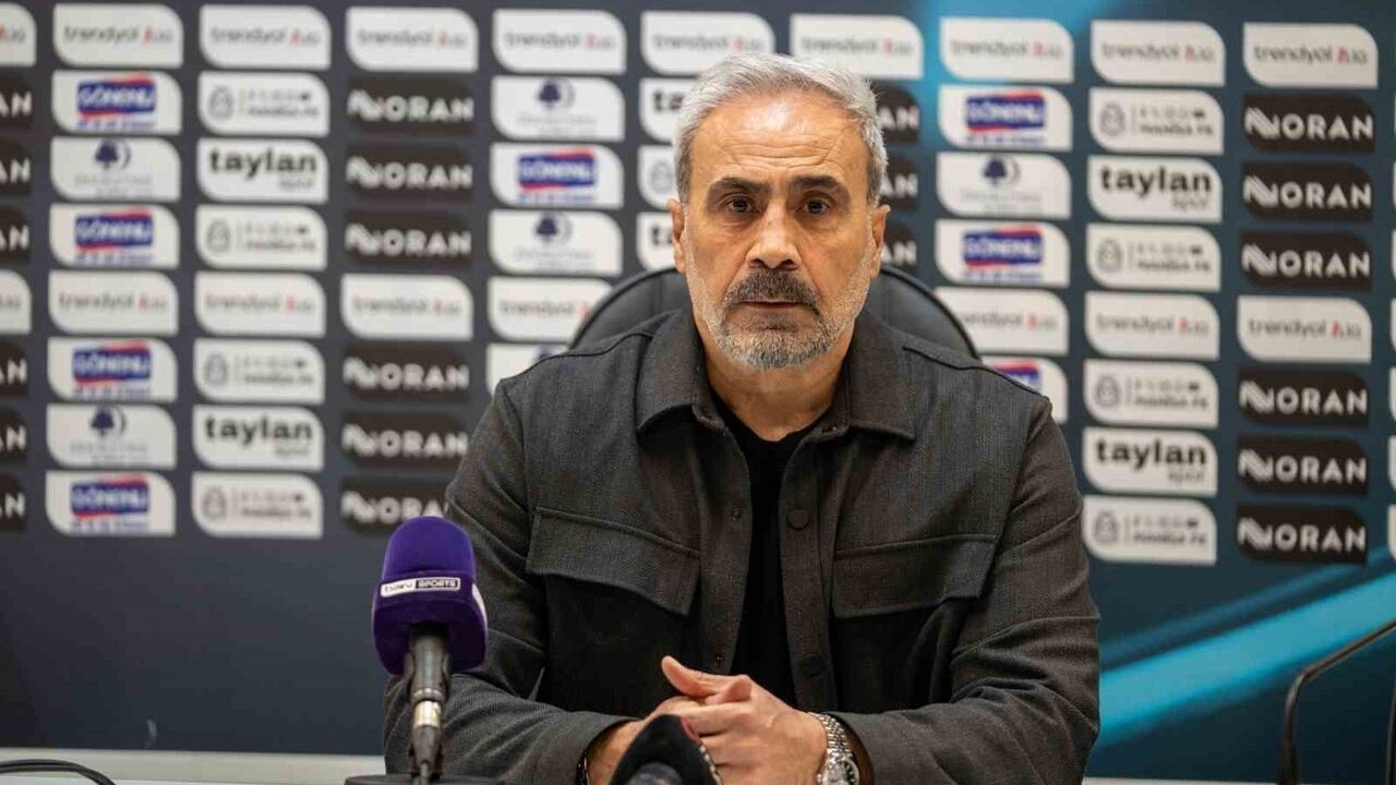 Manisa FK, Adana Demirspor’u 5-0 mağlup etti: Teknik direktörlerin maç sonu değerlendirmeleri