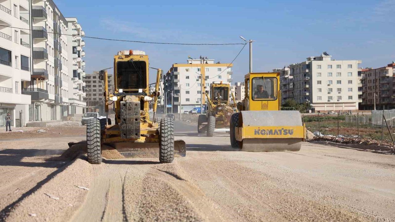 Mardin Büyükşehir Belediyesi Nusaybin'e 8,5 km çevre yolu inşa ediyor