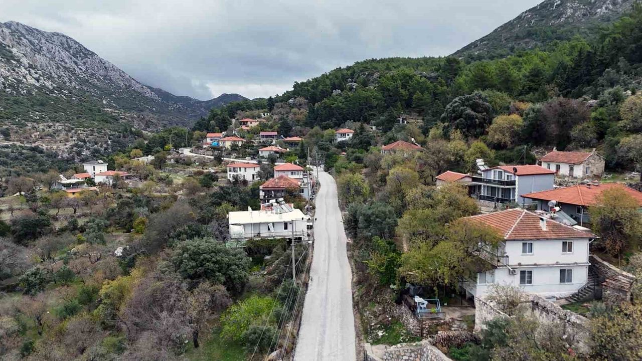 Marmaris’te 45 milyon TL’lik yol yatırımı tamamlandı: Bayır, Söğüt ve Orhaniye yolları yenilendi