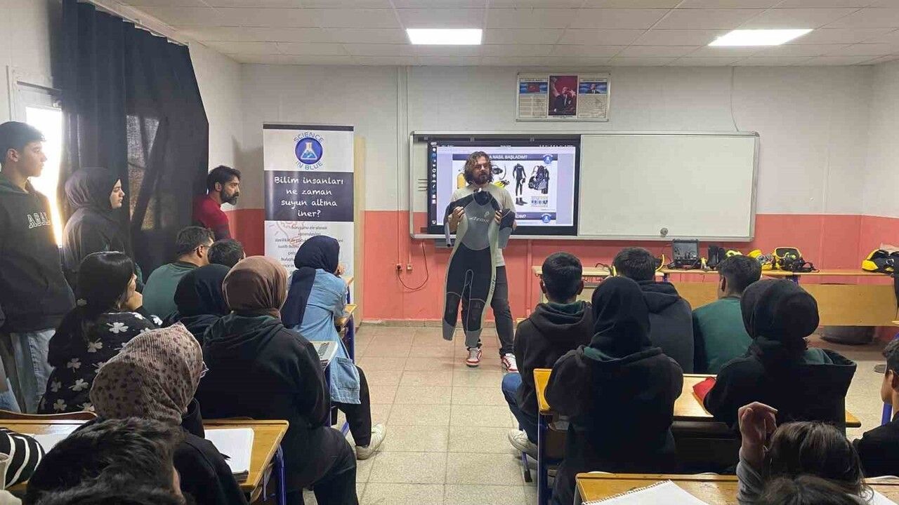 Mavide Bilim Projesi: Bitlis, Van ve Muş’ta öğrenciler sualtı bilimiyle buluştu