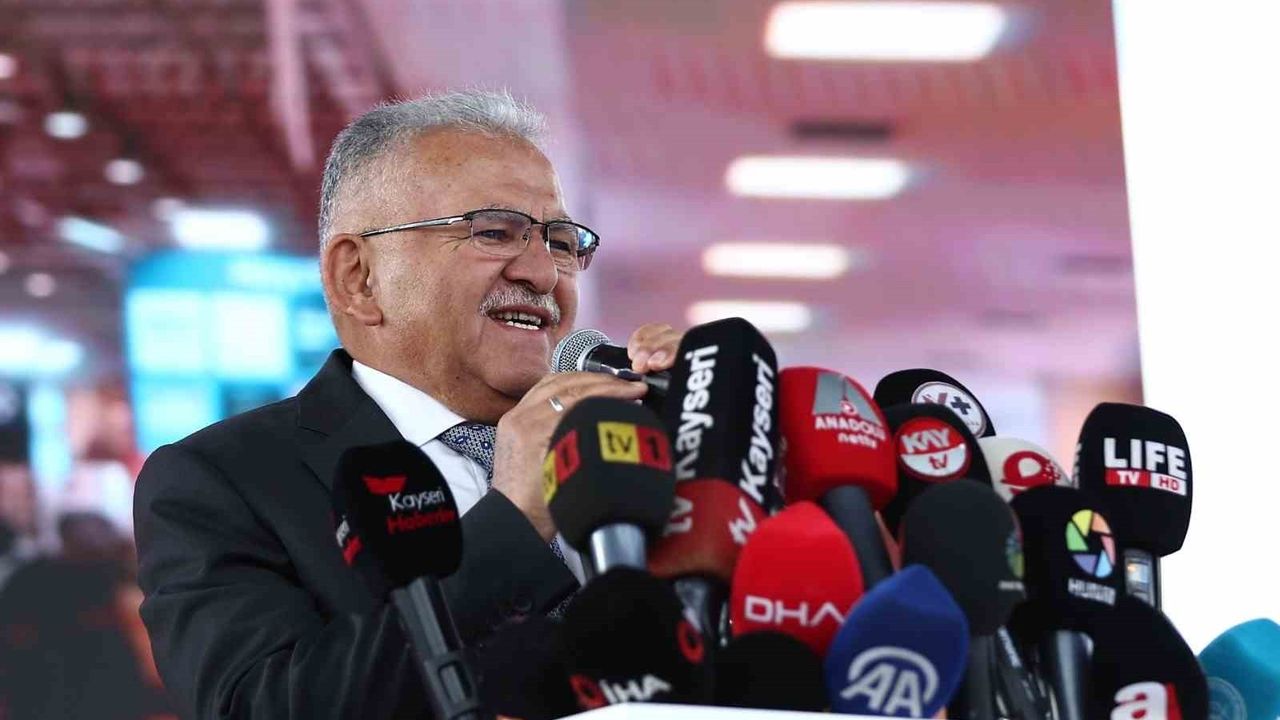 Memduh Büyükkılıç, MTM Ekim 2025 Verilerine Göre Türkiye'nin 11. En Çok Konuşulan Siyasetçisi