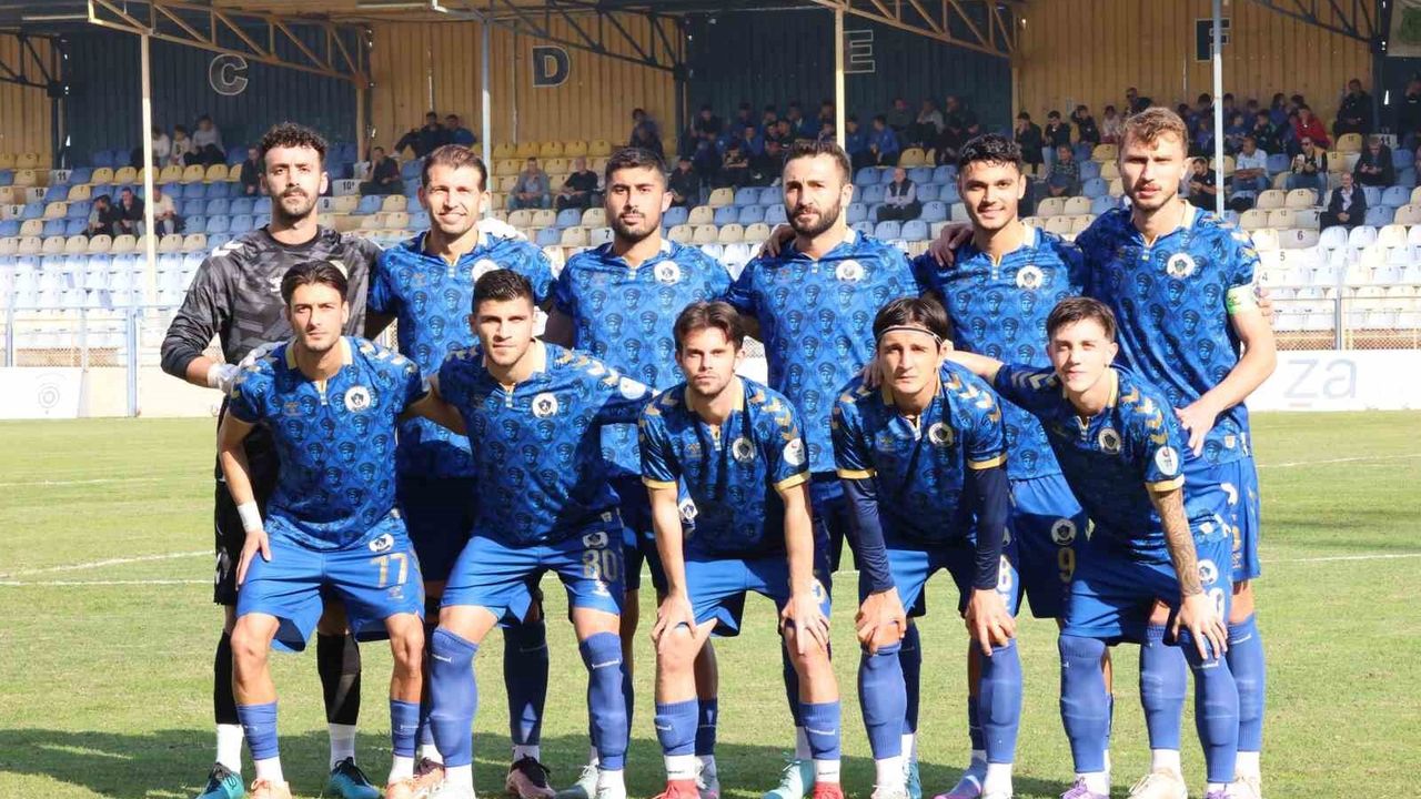 Menemen FK, Fethiyespor galibiyetiyle Play-Off iddiasını sürdürdü