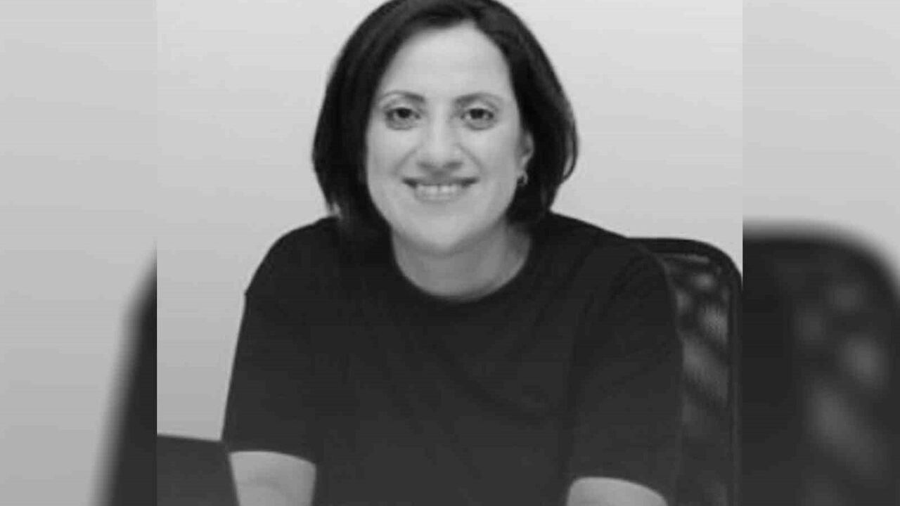 Mersin Büyükşehir Belediye Başkanı Vahap Seçer’in Kardeşi Doç. Dr. Arzu Seçer Vefat Etti