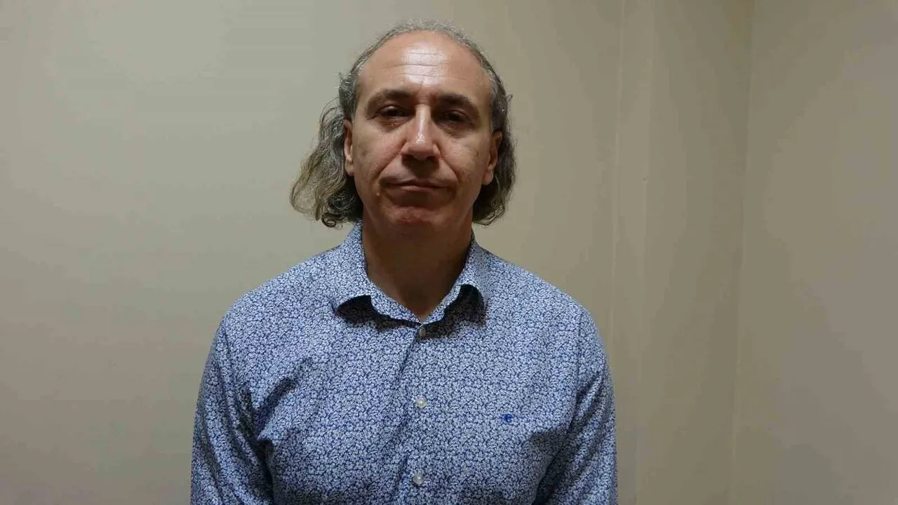 Mersin'de 11 yıl ihmal edilen memedeki 8,5 kilogramlık kitle ameliyatla çıkarıldı