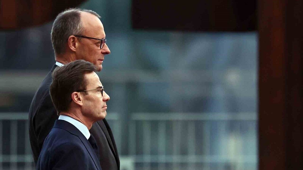 Merz: Rusya’nın dondurulmuş varlıklarının kullanımı konusunda Aralık’ta anlaşma Ukrayna desteğini güçlendirebilir