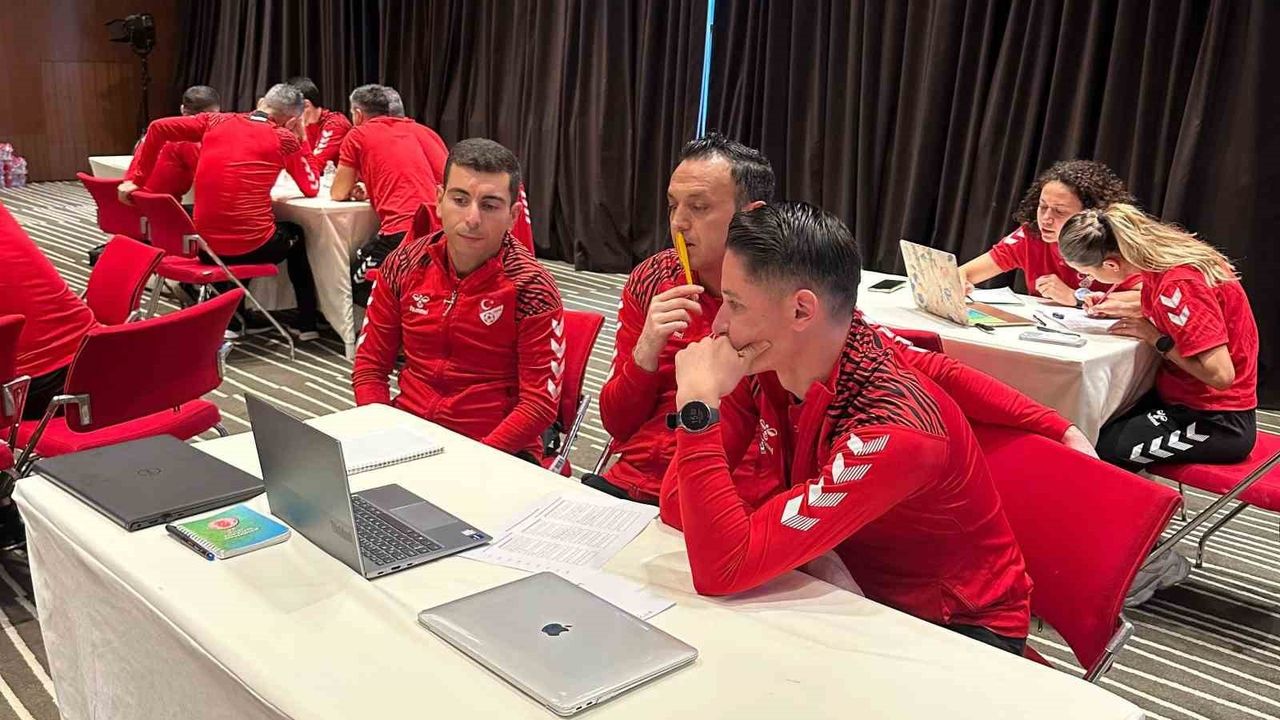 MHK, Riva’da 4-7 Kasım tarihleri arasında hakem gelişim programını sürdürdü