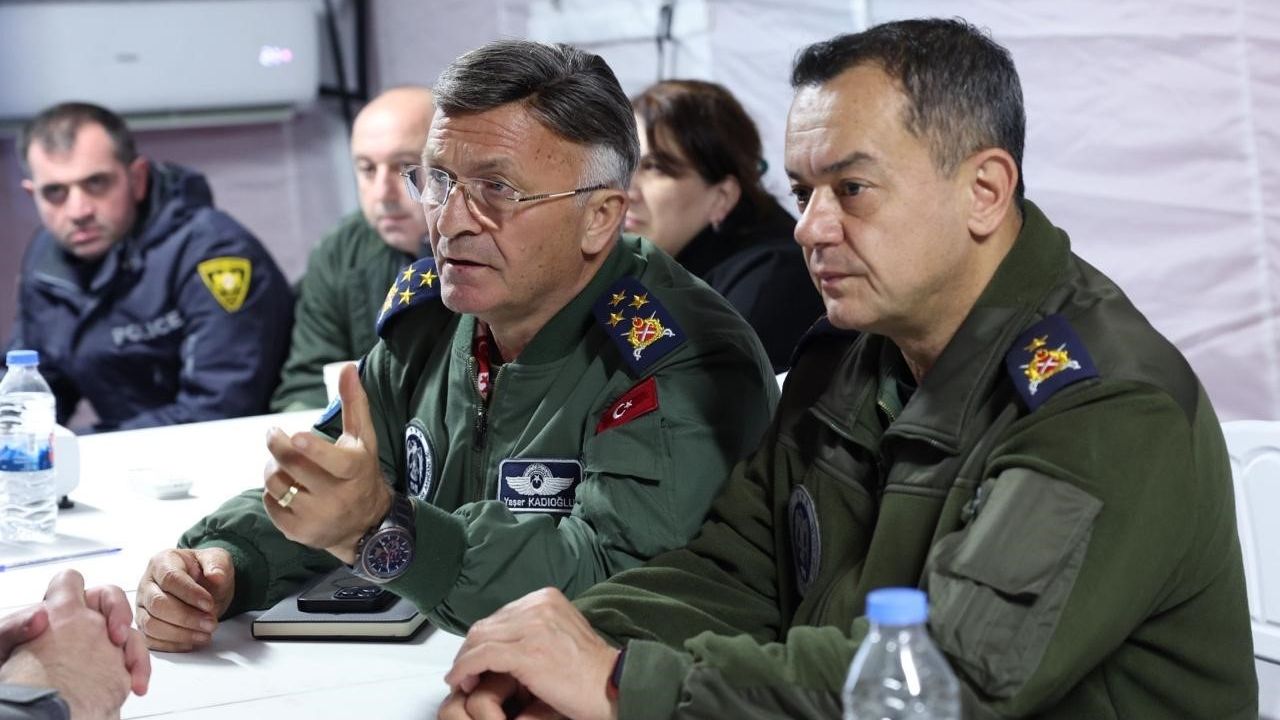 MSB: Gürcistan'daki C-130 kazasında kaza kırım ve arama kurtarma çalışmaları sürüyor