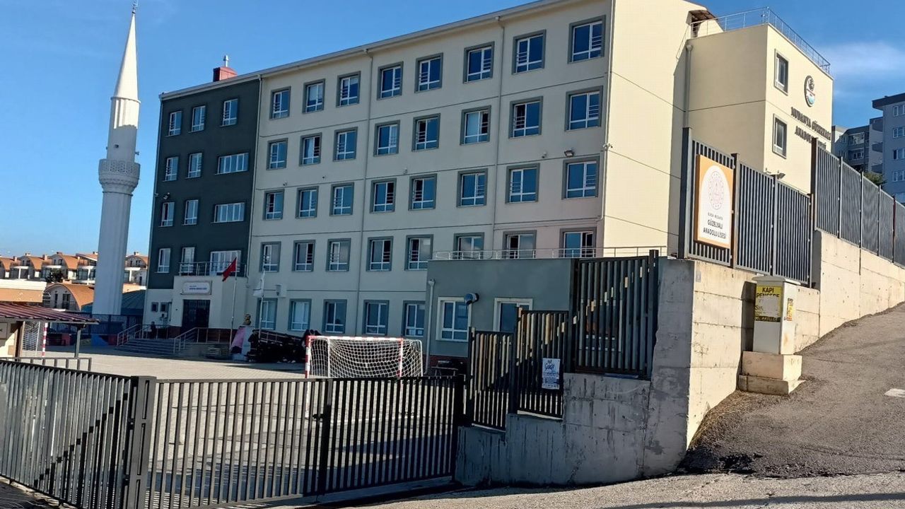 Mudanya'da Öğrencilerin Okula Ulaşımı Yetersizlik ve Güvenlik Sorunlarıyla Karşılaşıyor