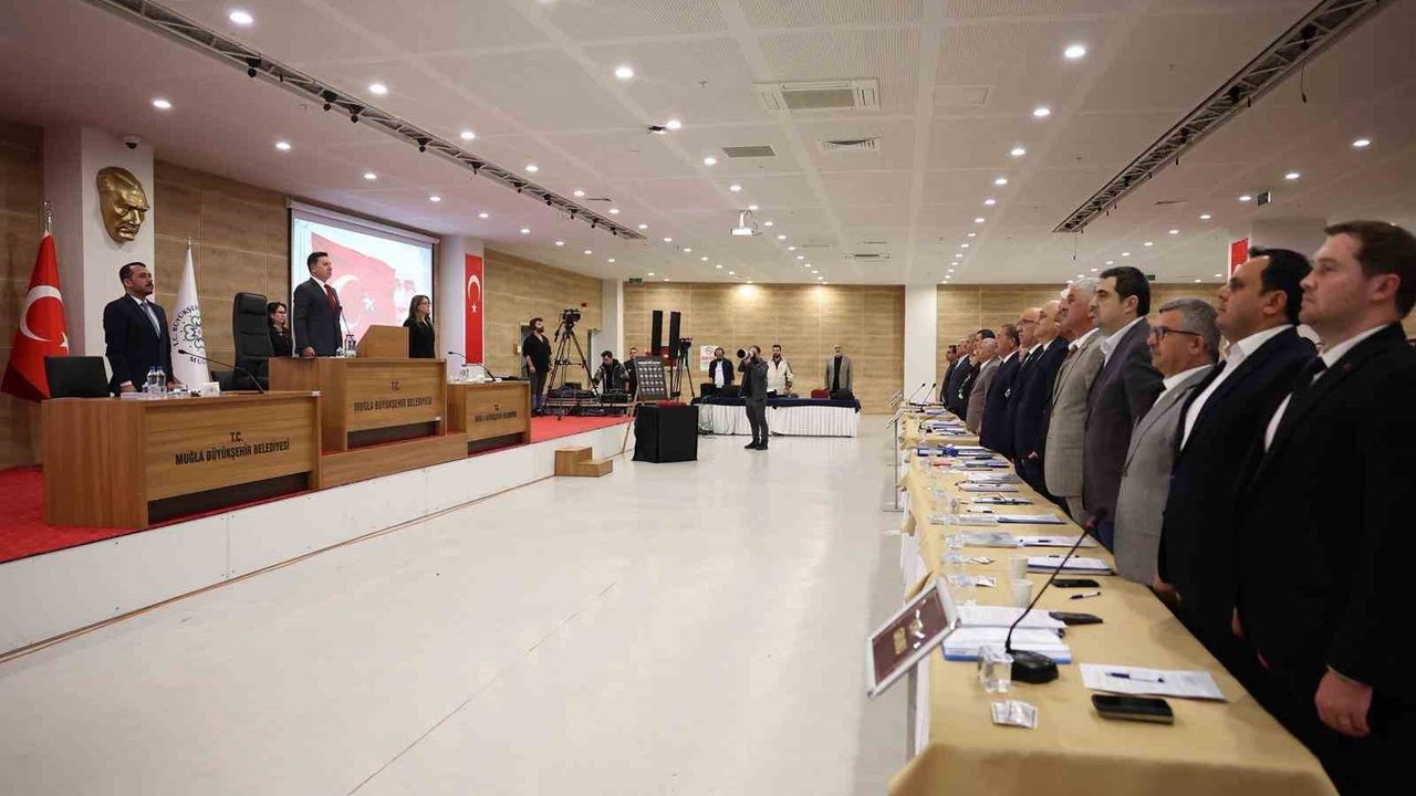Muğla Büyükşehir Belediyesi Kasım Meclis Toplantısı: Güllük için Protokol Adımı ve 54 Gündem Maddesi