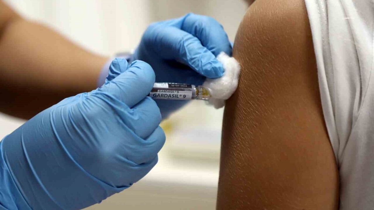 Muğla Büyükşehir Belediyesi'nden Ücretsiz HPV Aşısı Başvuruları Başladı