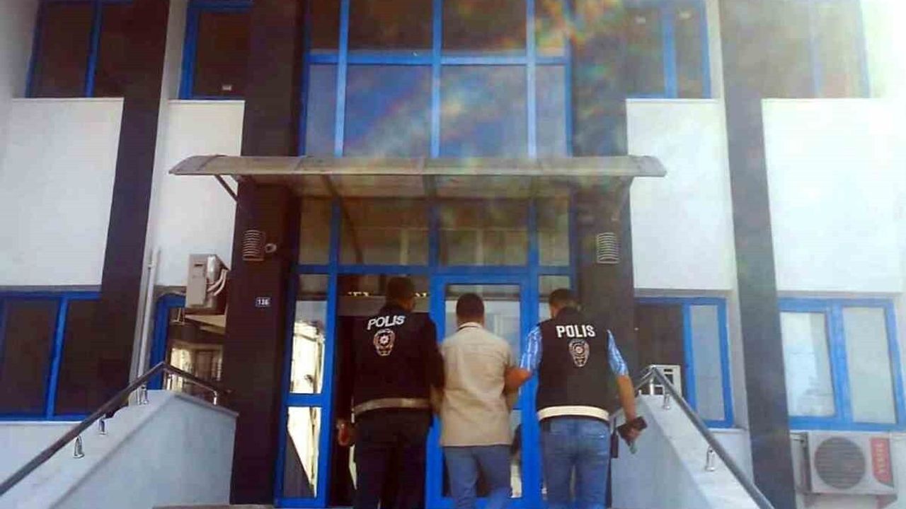 Muğla'da kesinleşmiş hapis cezası bulunan FETÖ şüphelisi Dalaman'da yakalandı