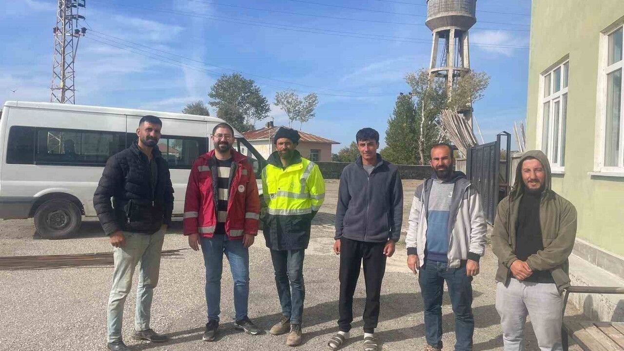 Muradiye'de buzağı ölümlerini azaltma eğitimleri: üreticilere uygulamalı rehberlik