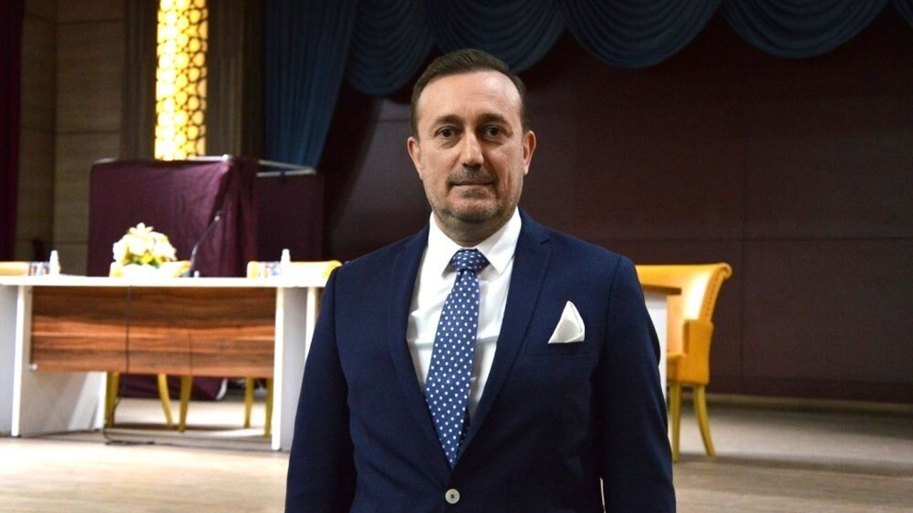 Muradiye OSB peyzaj ve aydınlatma çalışmasıyla bölgeye yeni yaşam alanı kazandırdı