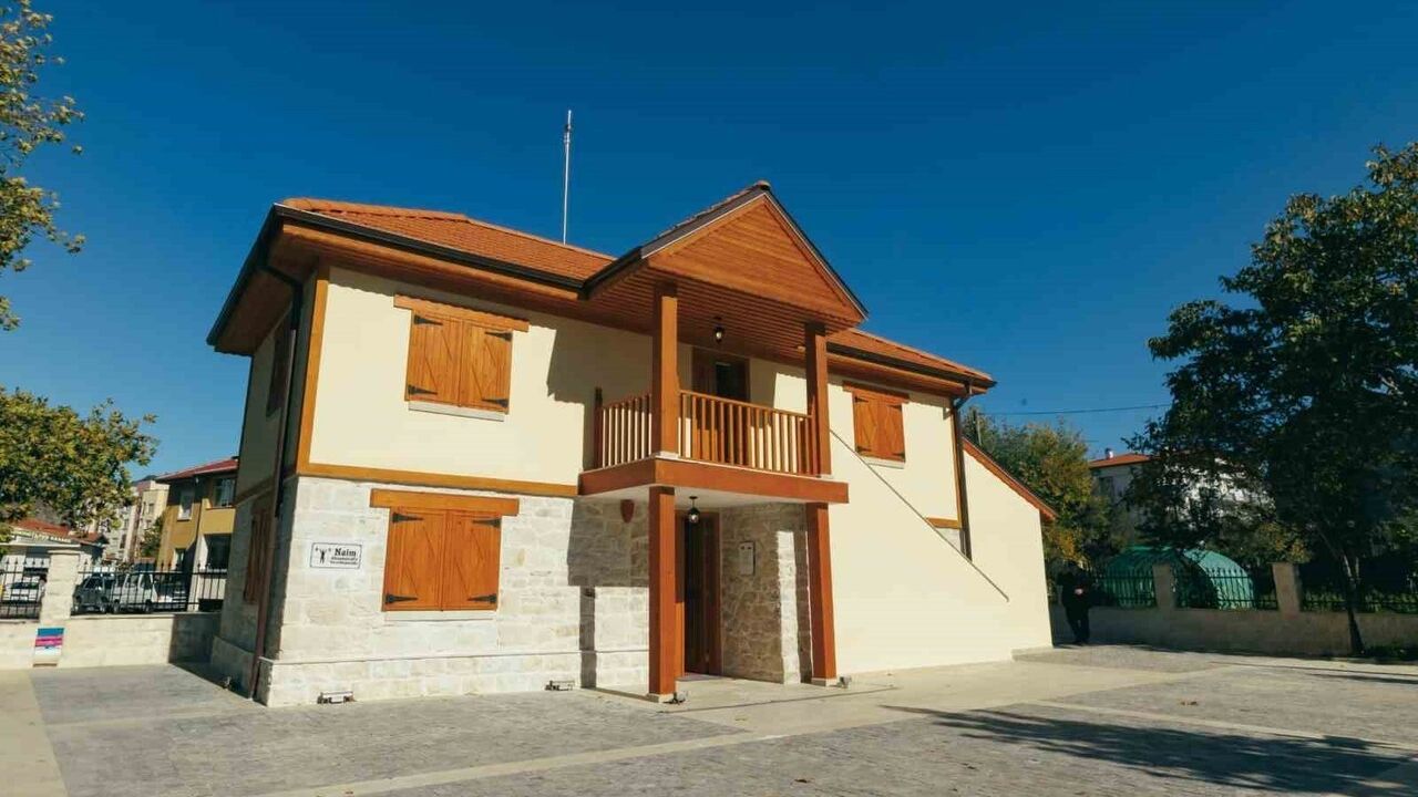 Naim Süleymanoğlu’nun Mestanlı’daki Evi Müzeye Dönüştürüldü: Türkiye Destekli Restorasyon ve Kültürel Proje