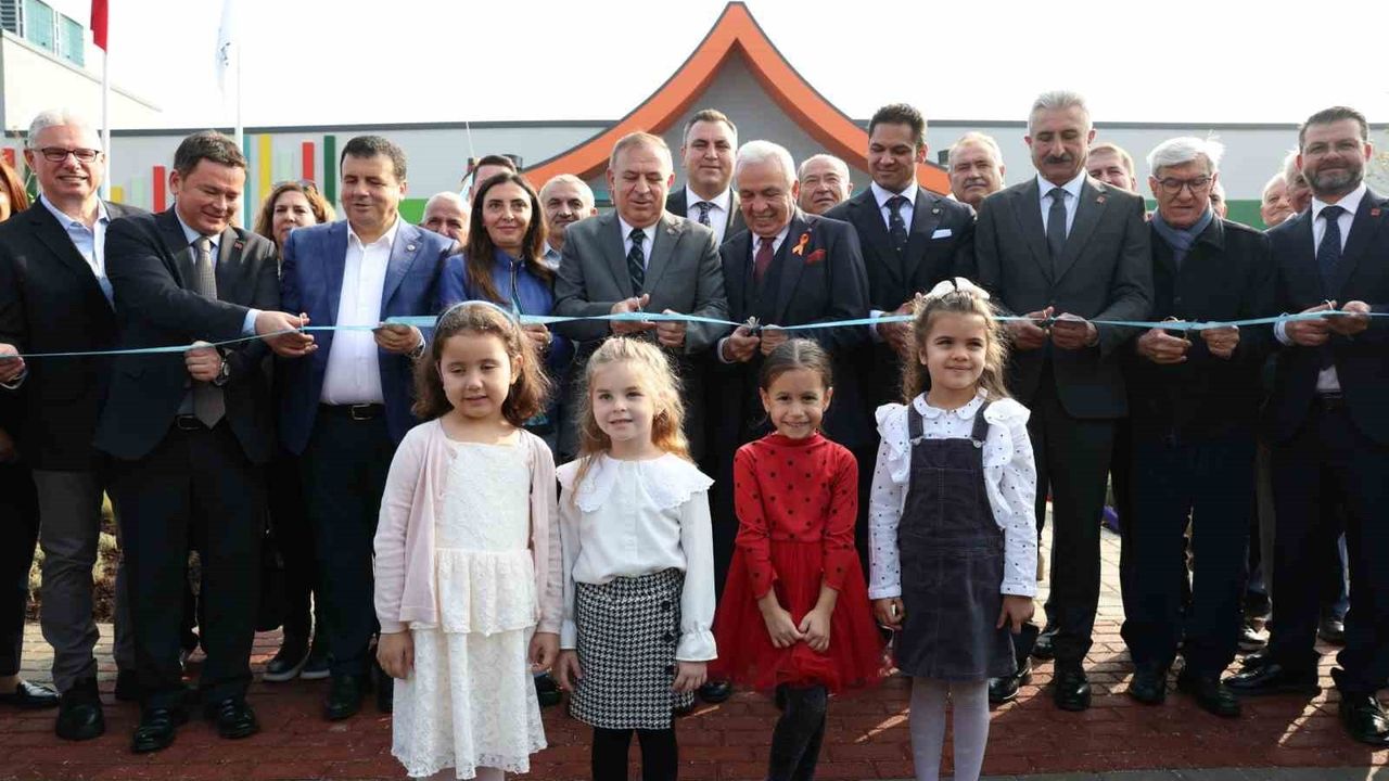Nilüfer'de Kerem Özdilek Kreş ve Gündüz Bakımevi açıldı — 112 öğrenci kapasiteli tesis ve 'Gece Kreşi' hizmeti