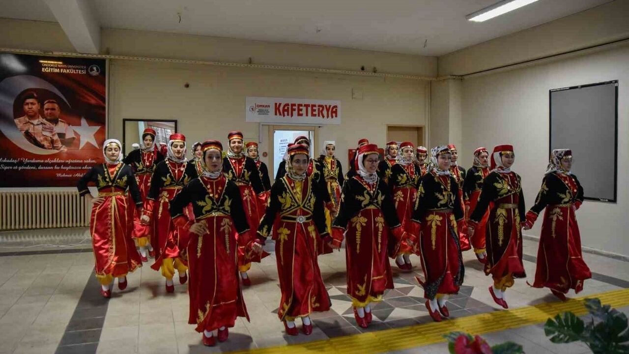OMÜ Eğitim Fakültesi, 33 emekli akademisyenle 24 Kasım Öğretmenler Günü'nü kutladı