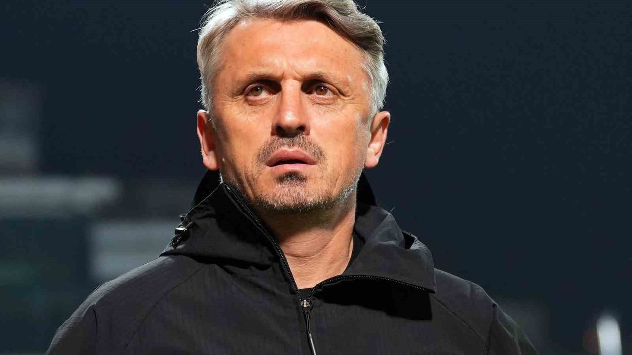 Orhan Ak: "Rakip nasıl oynarsa oynasın, bizim oyun formatlarımız belli" — Eyüpspor’un Antalyaspor maçı değerlendirmesi