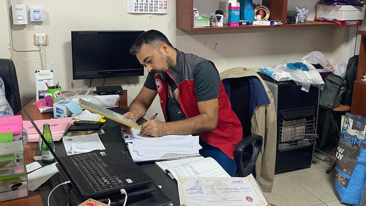 Ortaca’da ev ve süs hayvanı satış yerlerinde mevzuat ve hayvan refahı denetimleri