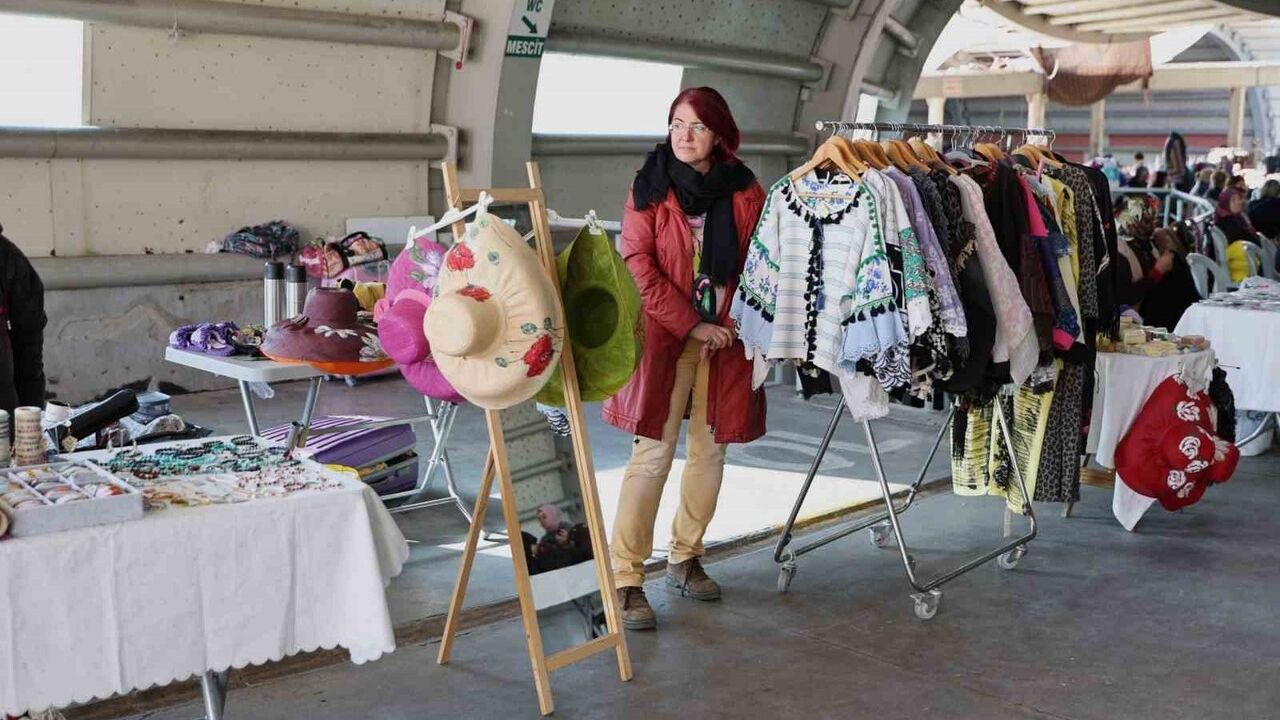 Osmangazi'de Kadın Girişimciler Sokağı: Üretici Kadınlara Ekonomik Destek