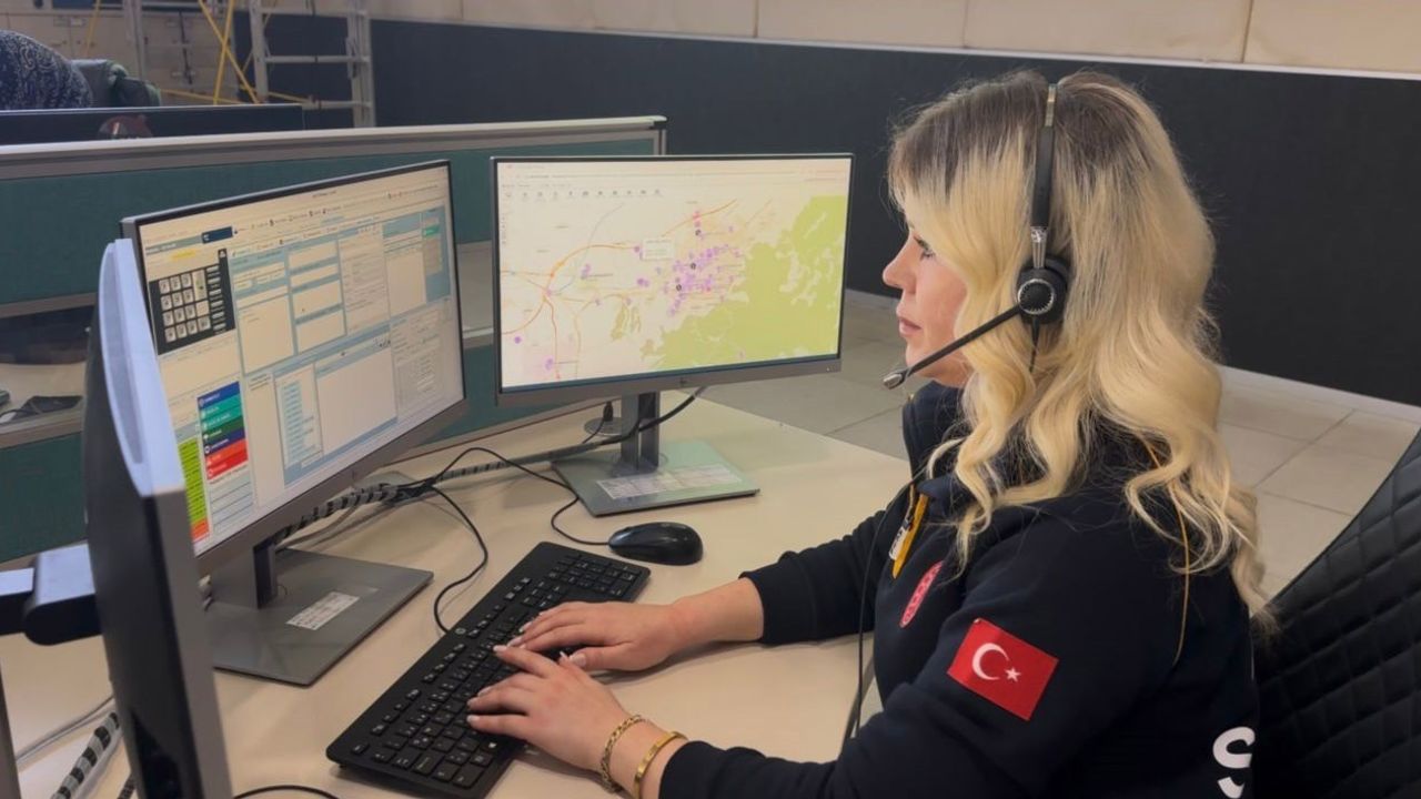 Osmaniye'de 112 yönlendirmesiyle boğaza sakız kaçan engelli gencin hayatı kurtuldu