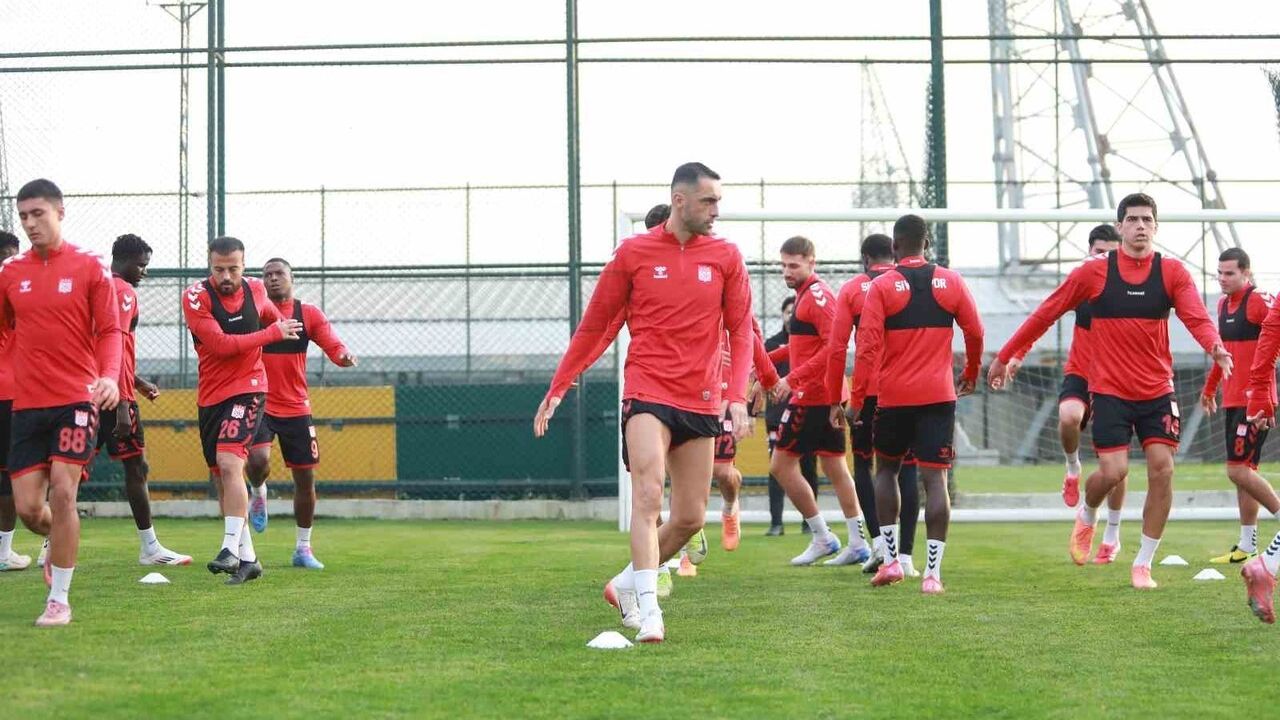 Özbelsan Sivasspor, Esenler Erokspor maçı öncesi hazırlıklarını tamamladı