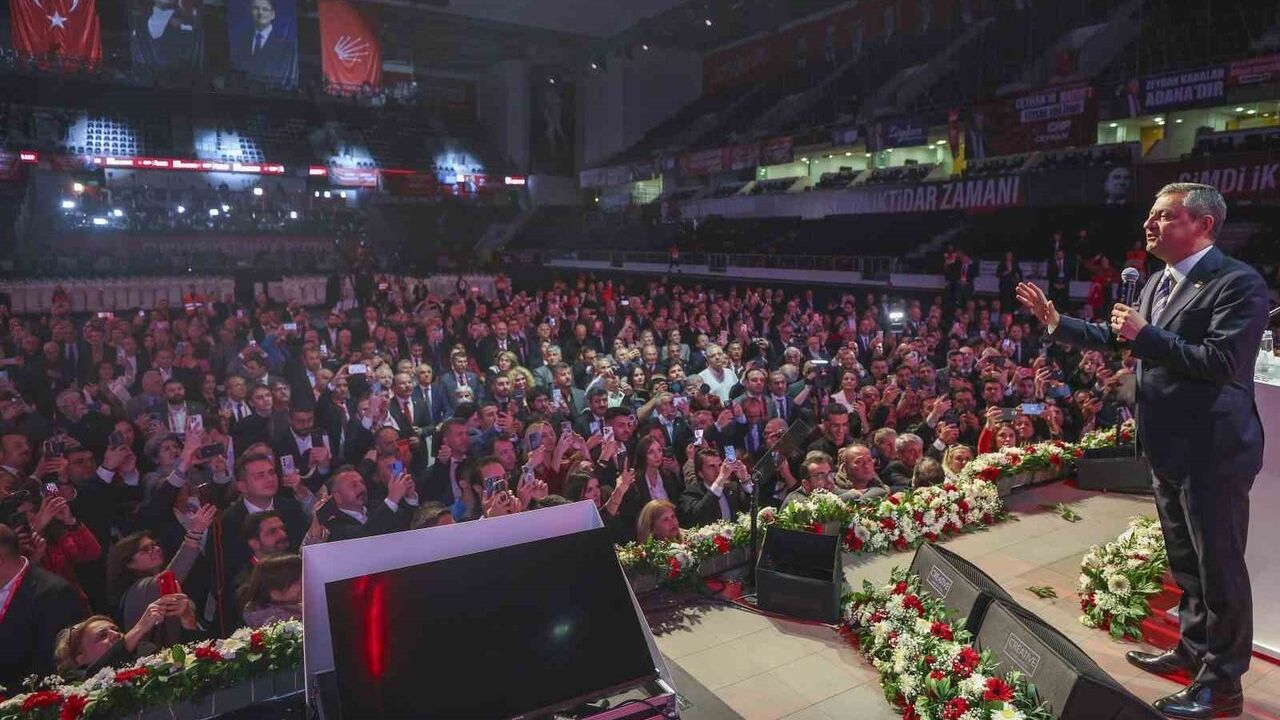 Özgür Özel yeniden CHP Genel Başkanı seçildi — CHP 39. Olağan Kurultayı sonuçları