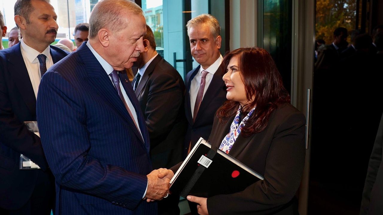 Özlem Çerçioğlu, Cumhurbaşkanı Erdoğan Başkanlığındaki Genişletilmiş İl Başkanları Toplantısı'na Katıldı