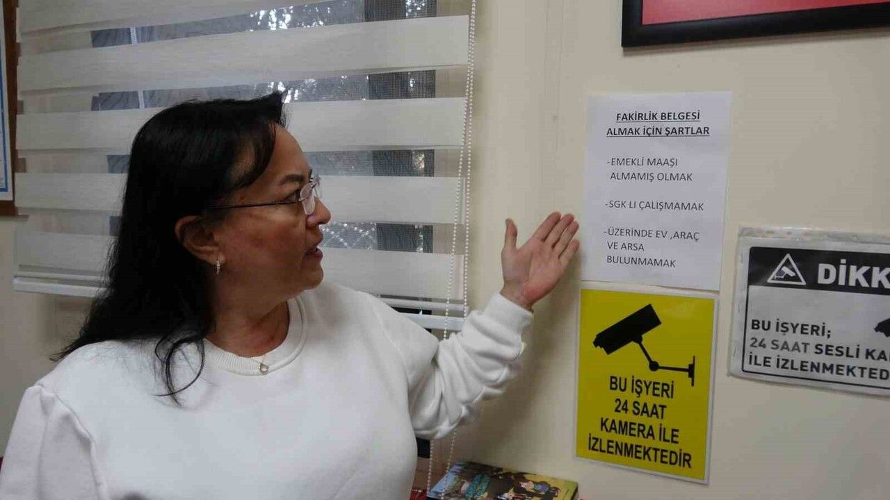 Pendik'te muhtara saldırı iddiası: 'Yanına gidince saçımdan tutup beni yere düşürdü'