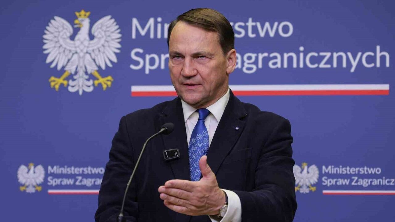 Polonya, Varşova-Lublin sabotajı gerekçesiyle Gdansk’taki son Rus konsolosluğunu kapatma kararı aldı