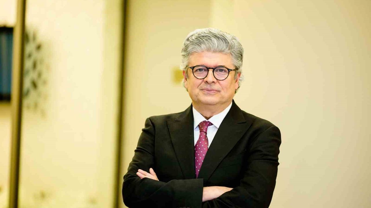 Prof. Dr. Faruk Buyru: Hamilelere grip aşısı hayati önemde