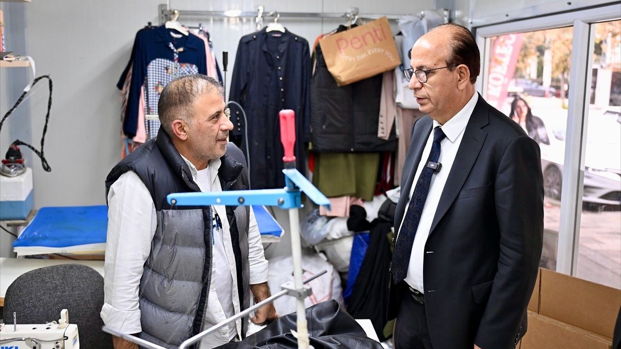 Prof. Dr. İlhan Geçit, Esnaf Ziyaretlerini Sürdürdü; Talepler Yerinde Değerlendirildi