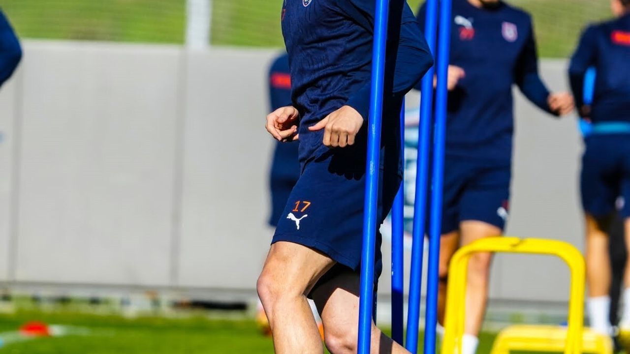 RAMS Başakşehir, Kasımpaşa deplasmanı için antrenmanlara başladı