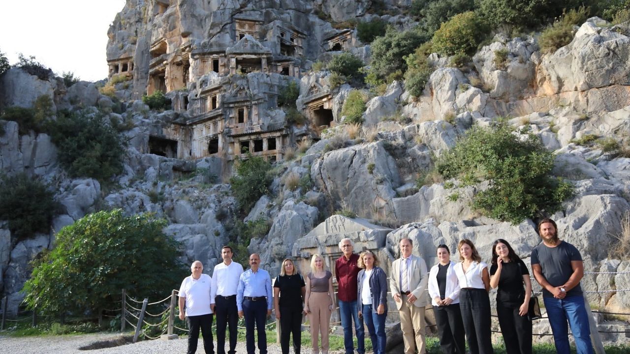 Rektör Özkan: Myra'da 2009'dan bu yana süren kazılar gurur verici