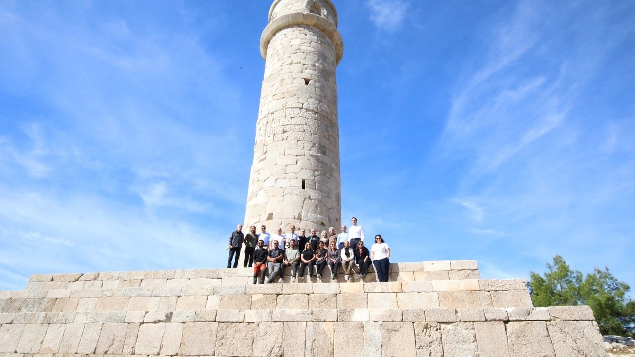 Rektör Özkan, Patara Antik Kenti kazı çalışmalarını yerinde inceledi