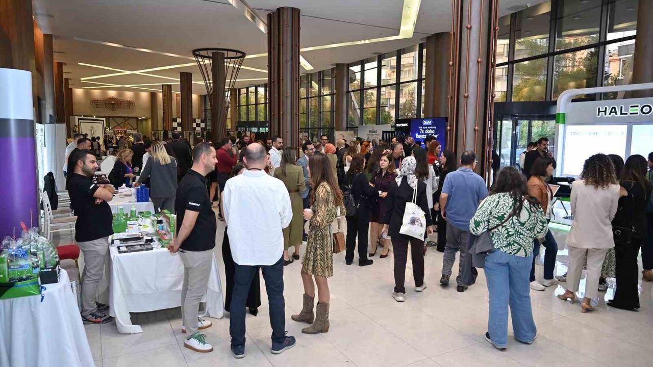 Restoratif Diş Hekimliği Derneği 26. Uluslararası Kongresi Gaziantep’te Düzenlendi