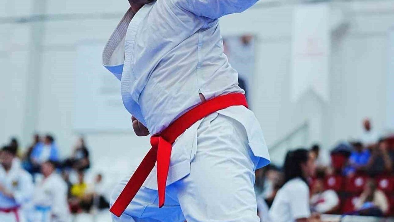 Sabri Kıroğlu, Tokyo Deaflympics'te altın madalya hedefliyor