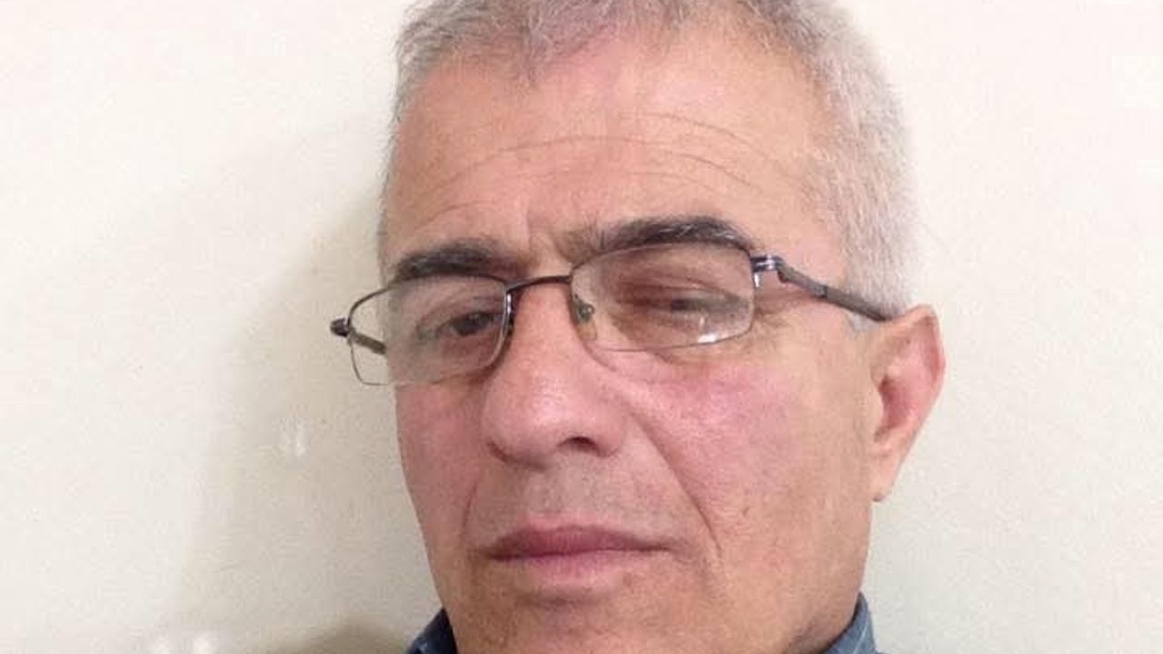 Sakarya Akyazı'da 63 yaşındaki Ahmet Onat evinde ölü bulundu