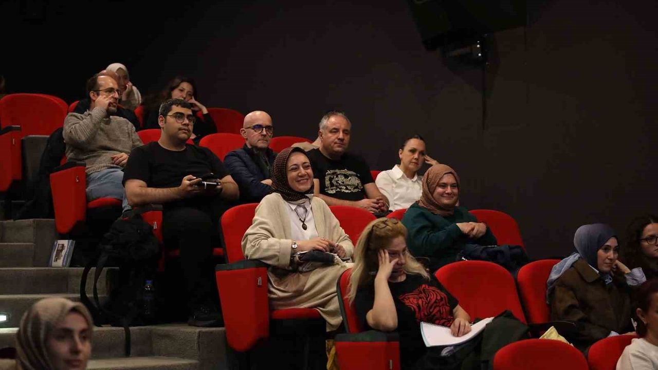 Sakarya Büyükşehir Akademi’de Felsefe Atölyesi: Rönesans Hümanizmi ile Tasavvuf Aşkı Paralellikleri