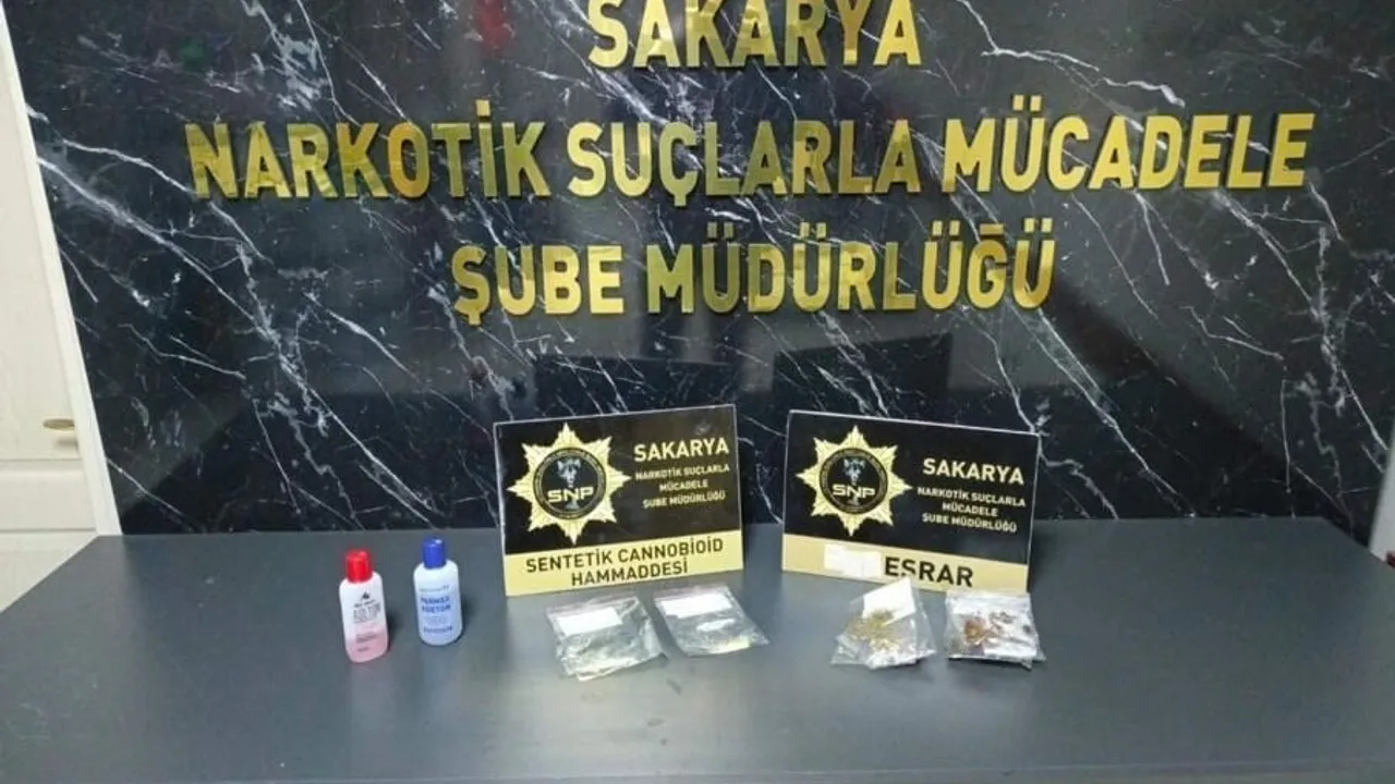 Sakarya'da Arifiye, Sapanca ve Serdivan ilçelerinde uyuşturucu operasyonu: 11 gözaltı