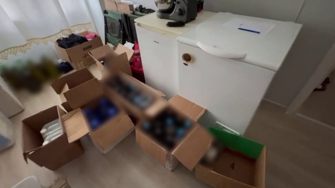 Sakarya'da kaçak içki operasyonu: Bidonlarda ve şişelerde sahte alkol ele geçirildi