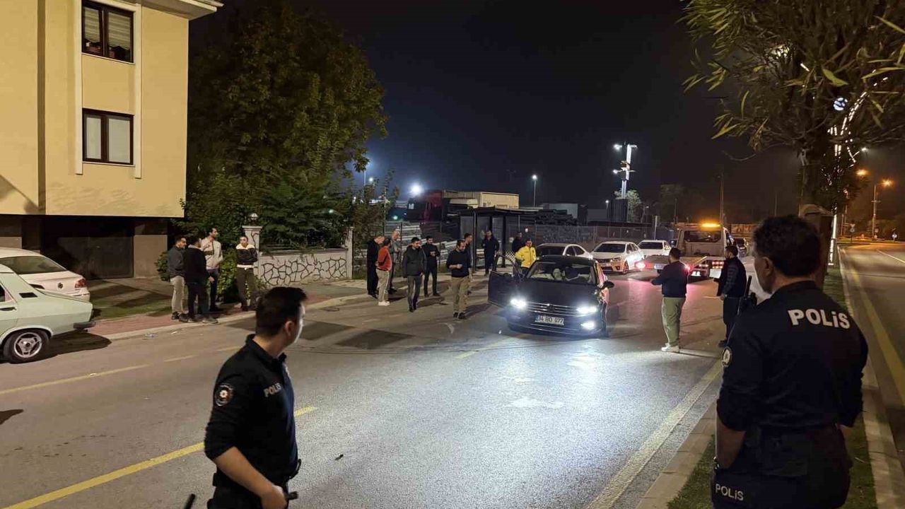 Sakarya'da kovalamaca sonucu 25 bin 750 adet sentetik ecza ilacı ele geçirildi