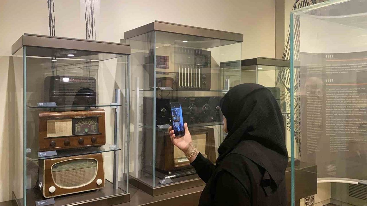 Sakarya'dan gelen 100 kişilik kafile Çankırı'nın müzelerini ve Tuz Mağarası'nı ziyaret etti