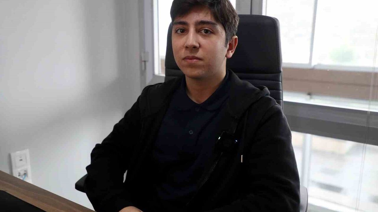 Sakarya'nın ATLAS platformu, 16 yaşındaki yazılımcının QGIS eklentisiyle güçleniyor