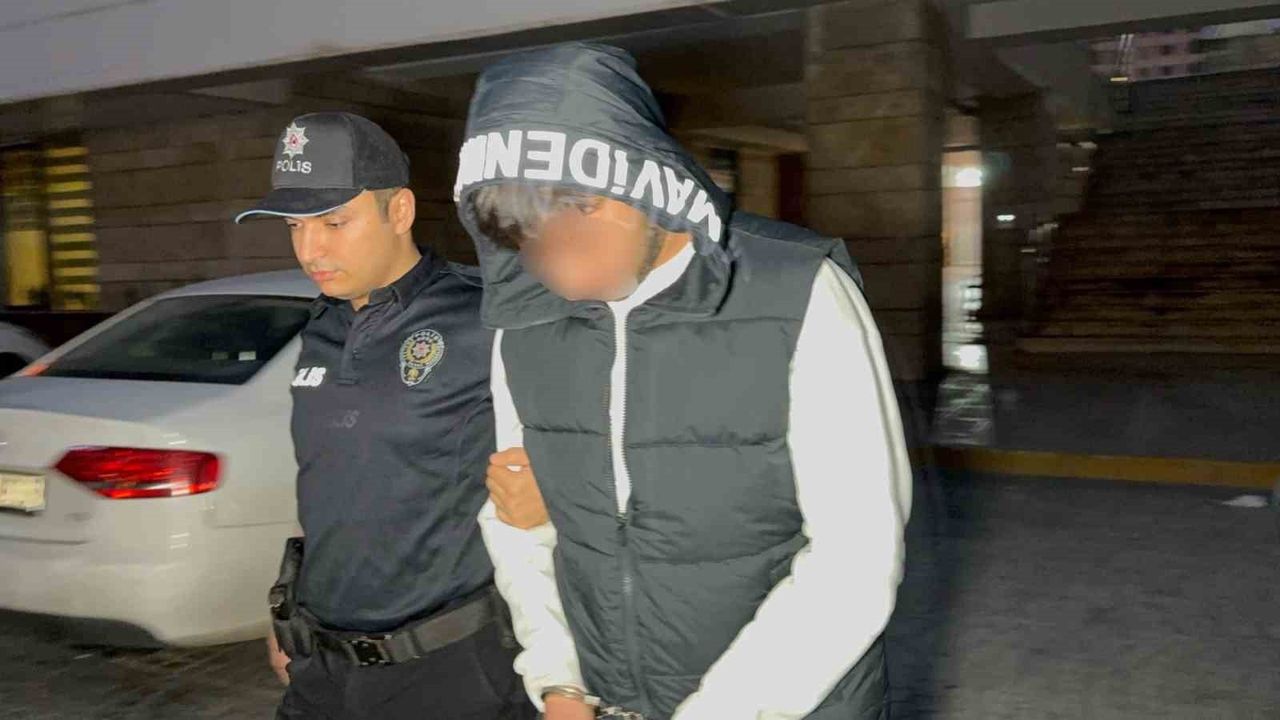 Samsun'da 19 yaşındaki genç, 17 yaşındaki çocuğu bıçakladı; şüpheli tutuklandı