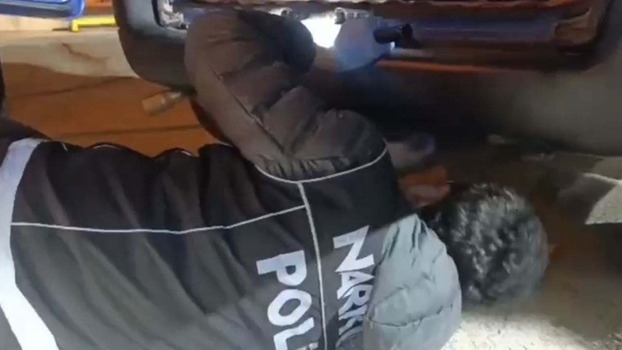 Samsun'da stepne lastiğine zulalanmış 486 gram metamfetamin ele geçirildi