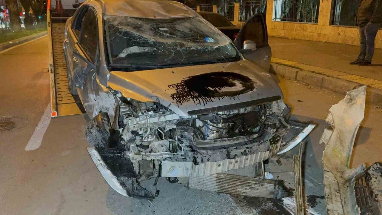 Samsun İlkadım'da otomobil takla attı; sürücü hastaneye kaldırıldı