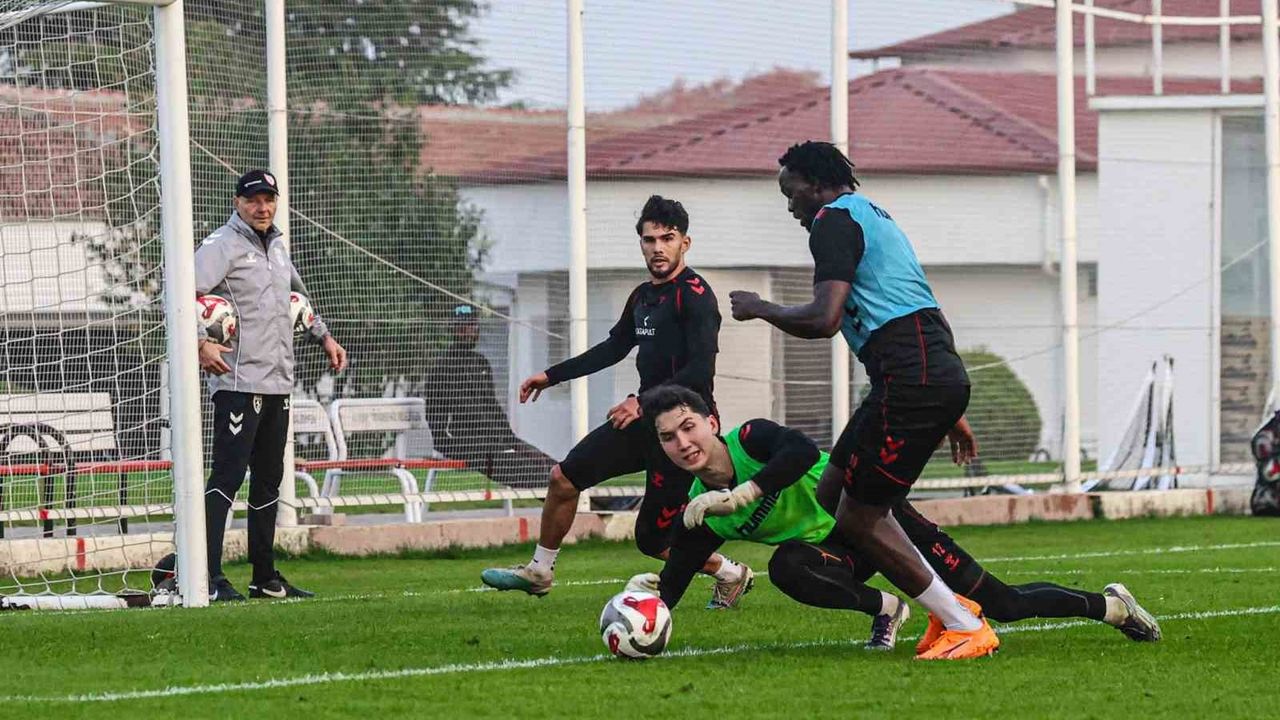 Samsunspor, Eyüpspor Karşılaşmasıyla Milli Araya Moralli Girmek İstiyor