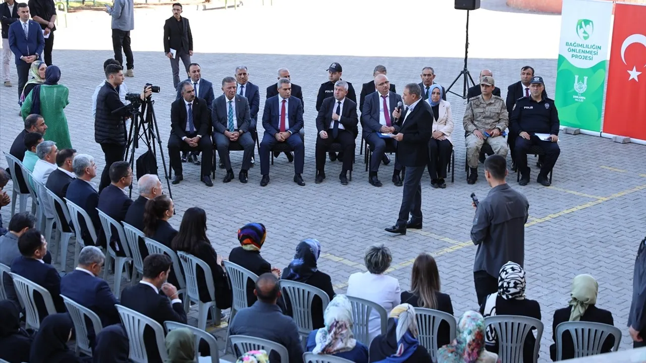 Şanlıurfa’da Bağımlılıkla Mücadelede Mahalle Seferberliği: Vali Hasan Şıldak Aileleri Sürece Davet Ediyor