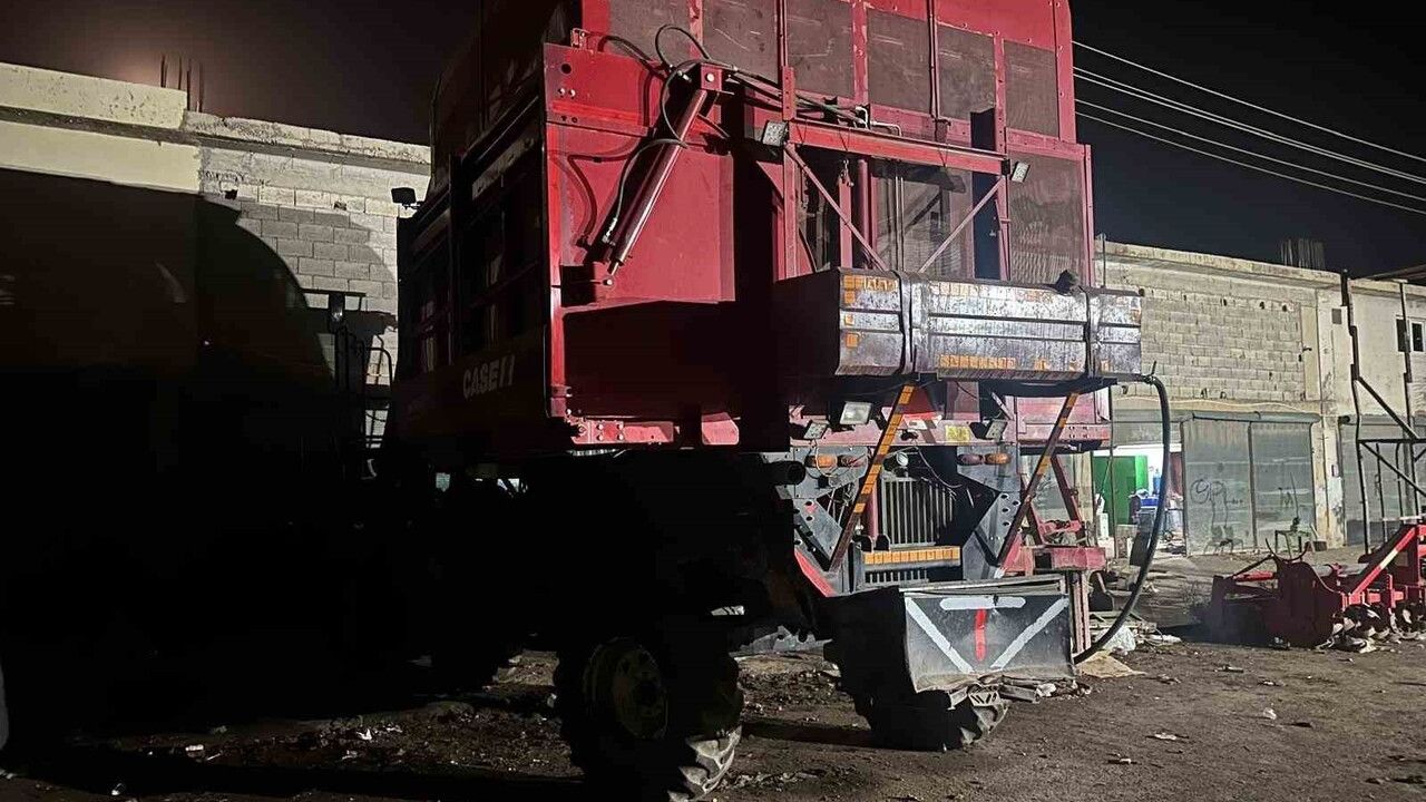 Şanlıurfa Uğurlu Sanayi Sitesi’nde biçerdöverin 1 milyon TL değerindeki parçaları çalındı